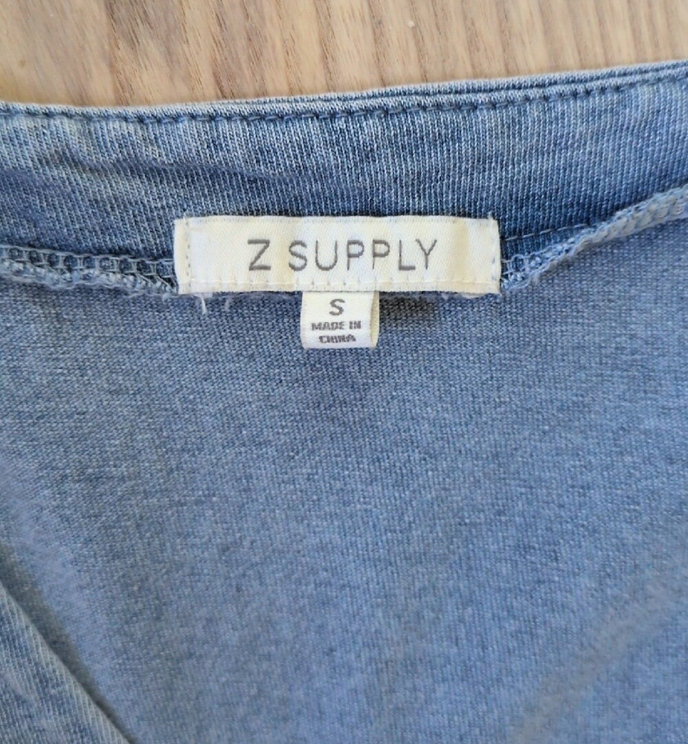 Z Supply Light Blue V-Neck Button Tank - Picture 3 of 3